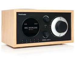 Tivoli Audio DAB+ Radio - Model One+ (eiche) -Imou Shop a103914 637762217722140487 700x700 vcenterhcenter.jpeg