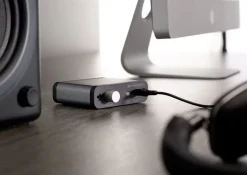 Audioengine Receiver - D1 (schwarz) 9 Audioengine Receiver - D1 (schwarz) -Imou Shop a12985 636434943967107099 700x700 vcenterhcenter.jpeg