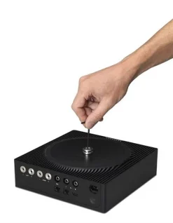 FLEXSON New Amp Wandhalterung X4 - FLXSAWX4WM1021 (black) -Imou Shop a48266 636852164703625417 700x700 vcenterhcenter.jpeg